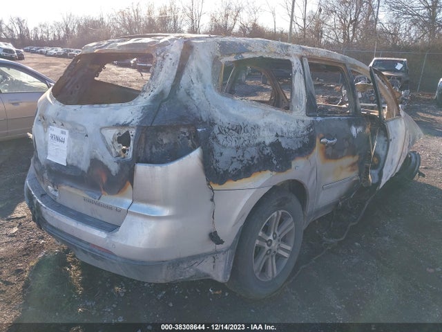 Chevrolet Traverse 1lt 2015 1GNKRGKD3FJ381697 Image 4