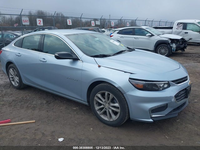 2018 1G1ZD5ST2JF217461 main image