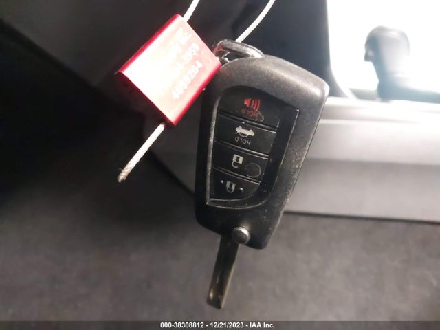 2021 TOYOTA CAMRY SE AWD VIN: 4T1G11BK2MU045970