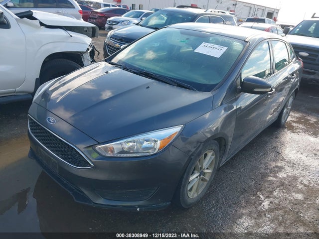 Ford FOCUS SE 2015 1FADP3F2XFL364849 Image 2