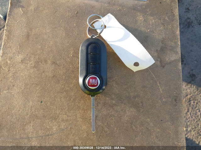 2013 FIAT 500 3C3CFFBRXDT598363 Photo 10