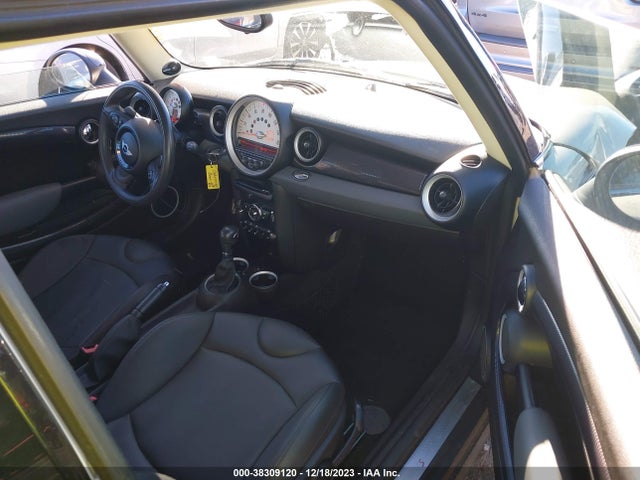 2012 MINI COOPER S CLUBMAN WMWZG3C55CTY38634 Photo 4