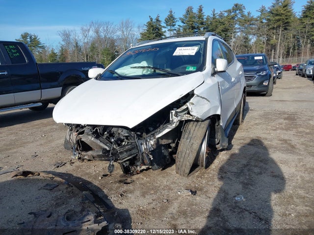 Hyundai TUCSON SE 2015 KM8JUCAG6FU101143 Image 12