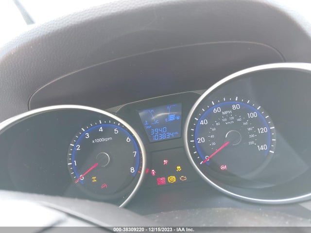 Hyundai TUCSON SE 2015 KM8JUCAG6FU101143 Image 7