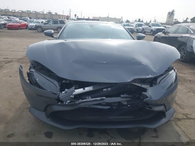 2021 ASTON MARTIN VANTAGE AUTOMATIC VIN: SCFSMGAW0MGN05687