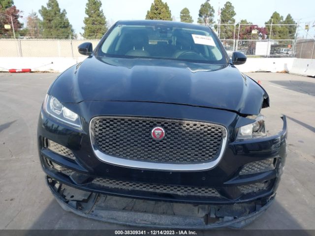 SADCJ2FX0LA642912 Jaguar F-pace Premium P250 Awd Automatic