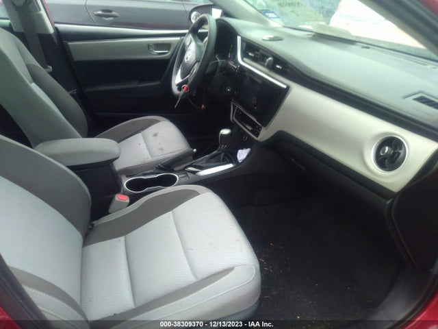 Toyota COROLLA LE 2018 5YFBURHE5JP841756 Image 5