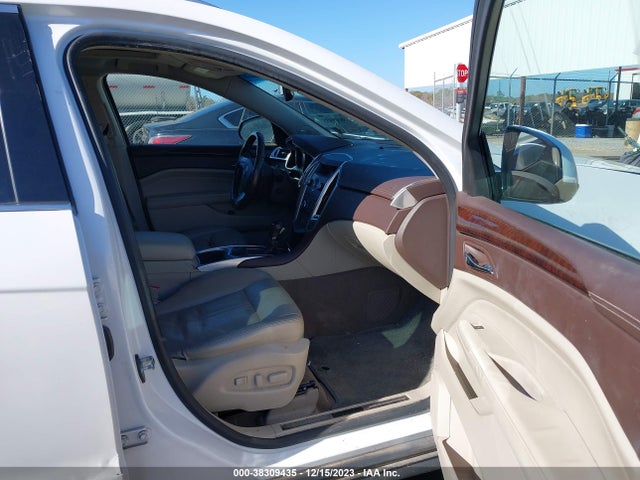 2011 CADILLAC SRX PERFORMANCE COLLECTION VIN: 3GYFNBEY1BS523247