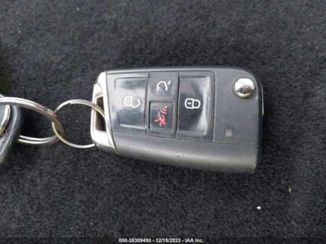 3VW217AU4HM055976 Volkswagen Golf Tsi S 4-door/tsi Se 4-door/tsi Sel 4-door/tsi Wolfsburg Edition 4-door