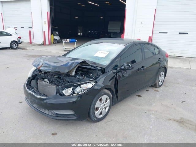 KIA FORTE LX 2015 KNAFK4A6XF5430660 Image 2