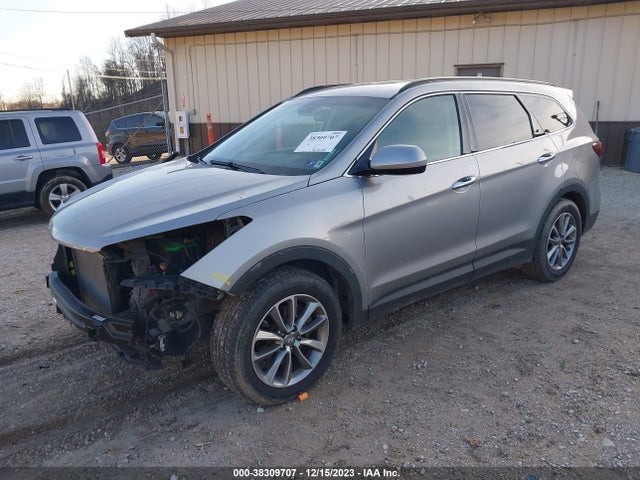 2017 HYUNDAI SANTA FE SE VIN: KM8SMDHF2HU235030