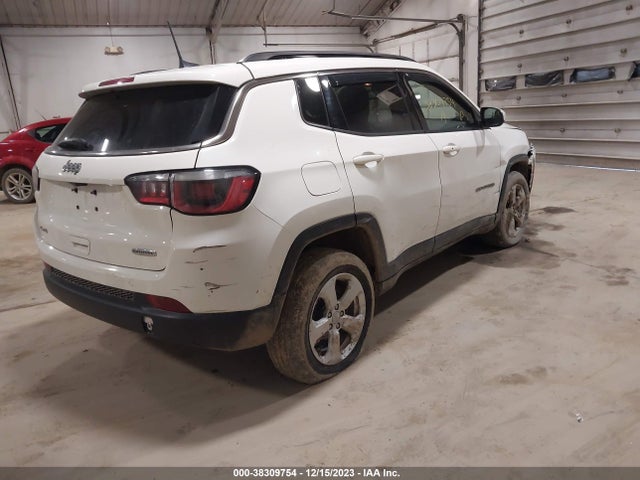 Jeep Compass Latitude 4x4 2019 3C4NJDBB7KT740482 Image 4