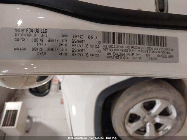 Jeep Compass Latitude 4x4 2019 3C4NJDBB7KT740482 Image 9