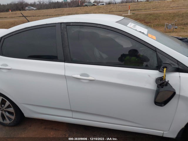 Hyundai Accent Value Edition 2017 KMHCT4AE8HU365340 Image 14