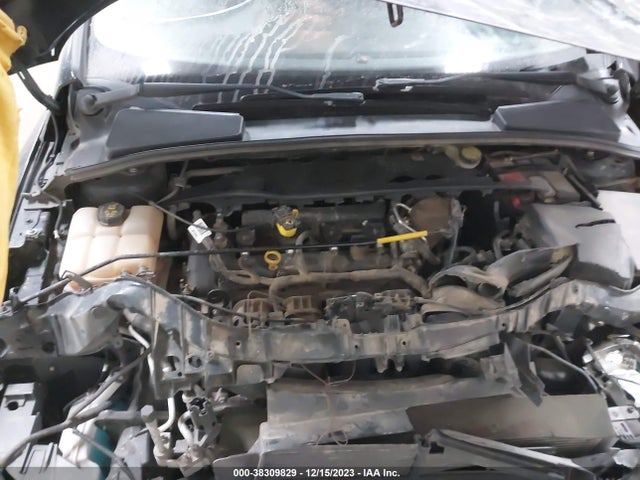 Ford FOCUS SE 2016 1FADP3F27GL242192 Image 10