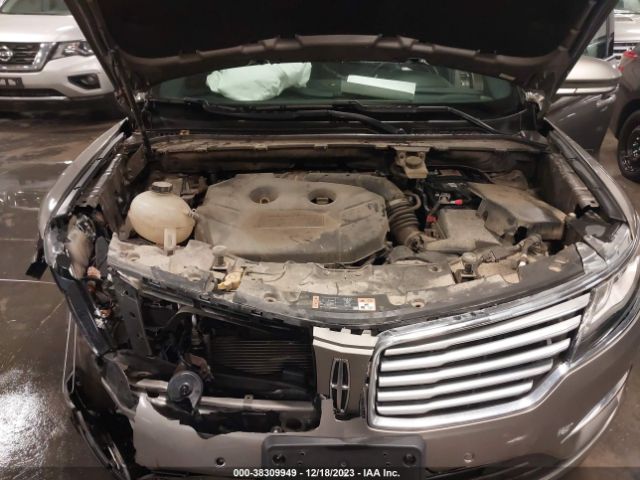 5LMCJ3D93HUL20818 Lincoln Mkc Reserve