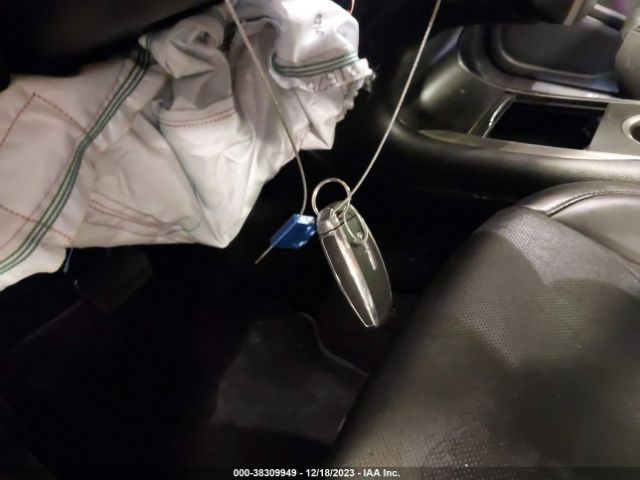 5LMCJ3D93HUL20818 Lincoln Mkc Reserve