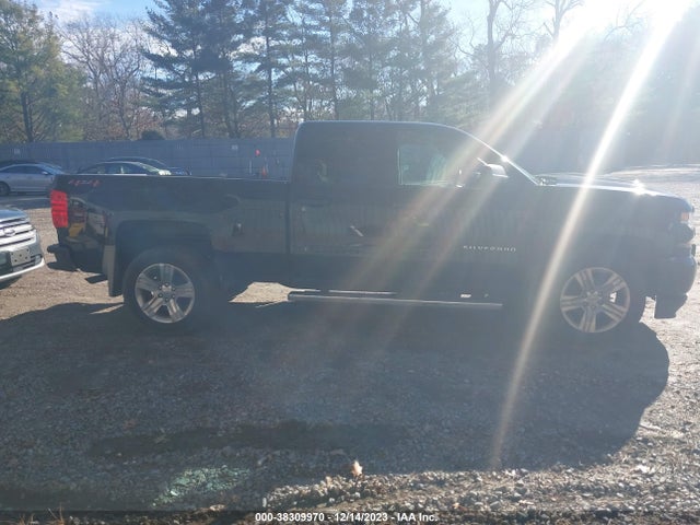 Chevrolet Silverado 1500 Silverado Custom 2018 1GCVKPEC9JZ143893 Image 13