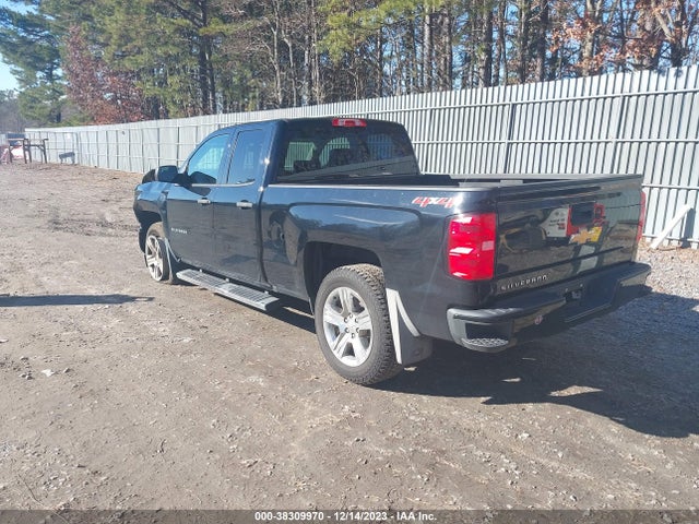 Chevrolet Silverado 1500 Silverado Custom 2018 1GCVKPEC9JZ143893 Image 3