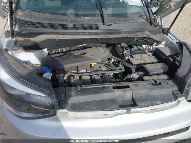 KIA SOUL + 2017 KNDJP3A59H7436053 Image 10