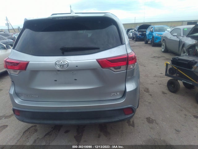 2019 TOYOTA HIGHLANDER XLE VIN: 5TDKZRFH4KS339618