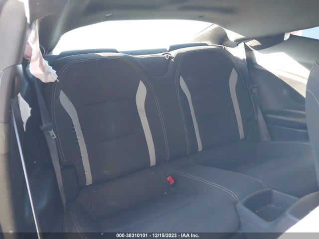 Chevrolet Camaro 1lt 2018 1G1FB1RX0J0191875 Image 8