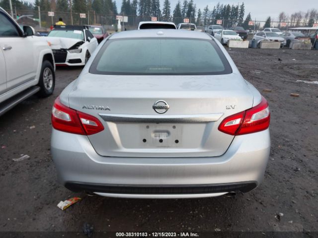 1N4AL3AP1HC272257 Nissan Altima 2.5 Sv