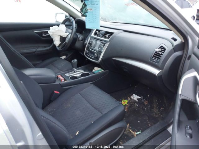 1N4AL3AP1HC272257 Nissan Altima 2.5 Sv
