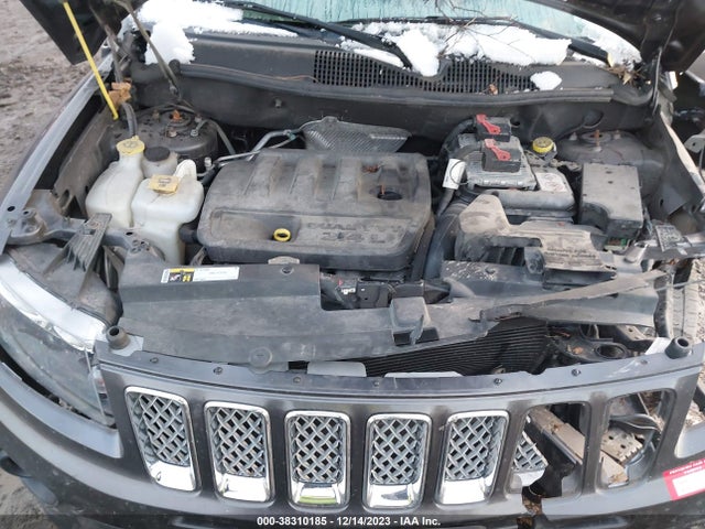 1C4NJDEB1HD107955 Jeep Compass Latitude 4x4
