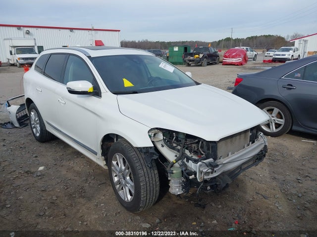 Volvo Xc60 T5 Premier 2016 YV4612RK3G2821032 Image 1