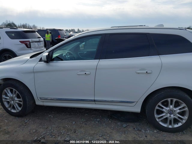 Volvo Xc60 T5 Premier 2016 YV4612RK3G2821032 Image 14