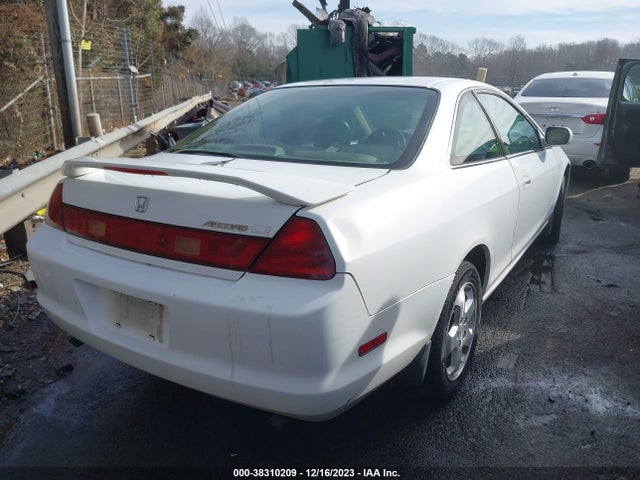 2000 HONDA ACCORD 3.0 EX VIN: 1HGCG2253YA008646