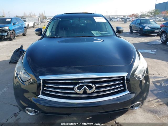 JN8CS1MU2GM671123 Infiniti QX70