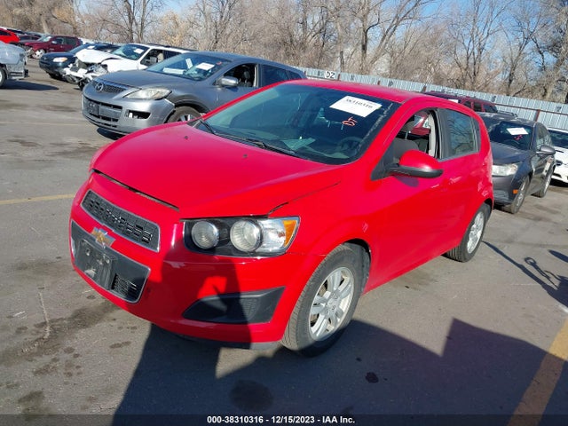 Chevrolet Sonic Lt Auto 2014 1G1JC6SB9E4123916 Image 2