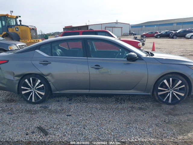 2022 NISSAN ALTIMA SR FWD VIN: 1N4BL4CV3NN365626