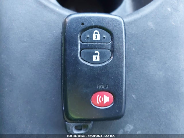 Toyota Prius Three 2014 JTDKN3DU3E0371508 Image 11