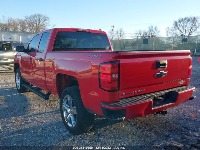 Chevrolet Silverado 1500 Silverado Custom 2018 1GCVKPEC1JZ100164 Image 3