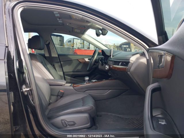 WAUENAF46KA066635 Audi A4 45 Premium