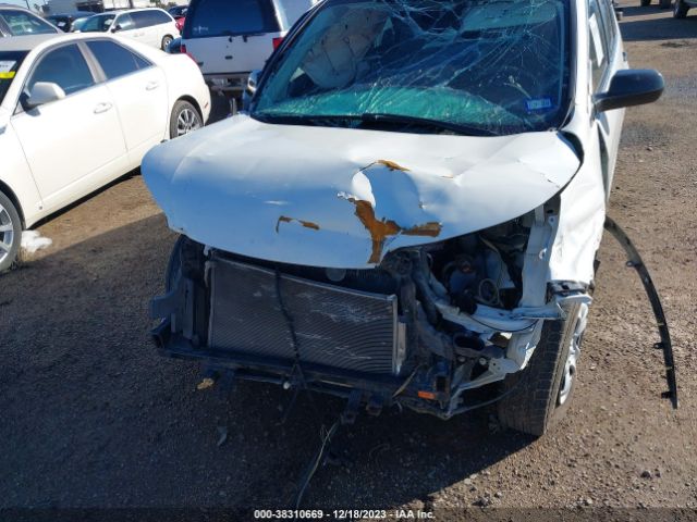 5J6RM4H32EL117919 Honda CR-V LX