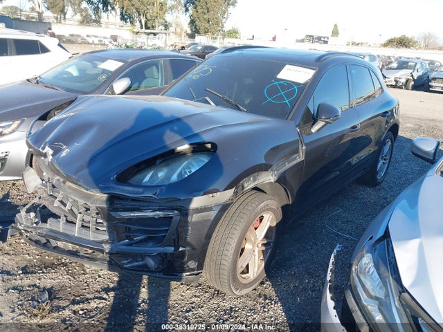 2015 PORSCHE MACAN WP1AB2A57FLB63285 Photo 1