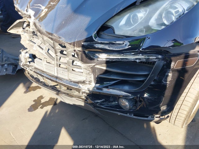 2015 PORSCHE MACAN WP1AB2A57FLB63285 Photo 5