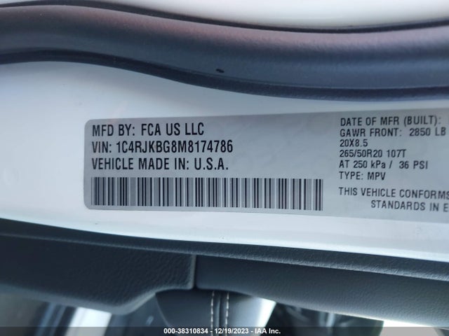 1C4RJKBG8M8174786 Jeep Grand Cherokee L Limited 4x4