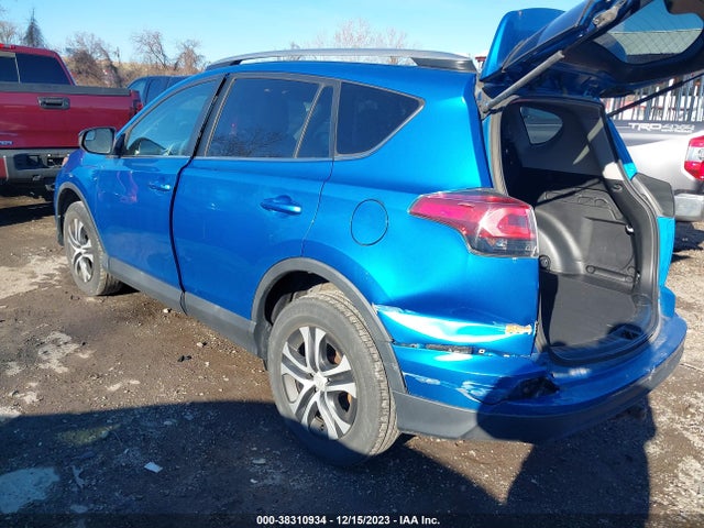 2017 TOYOTA RAV4 LE VIN: 2T3BFREV6HW540380