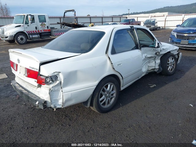 2000 TOYOTA CAMRY XLE V6 VIN: JT2BF28K2Y0246948