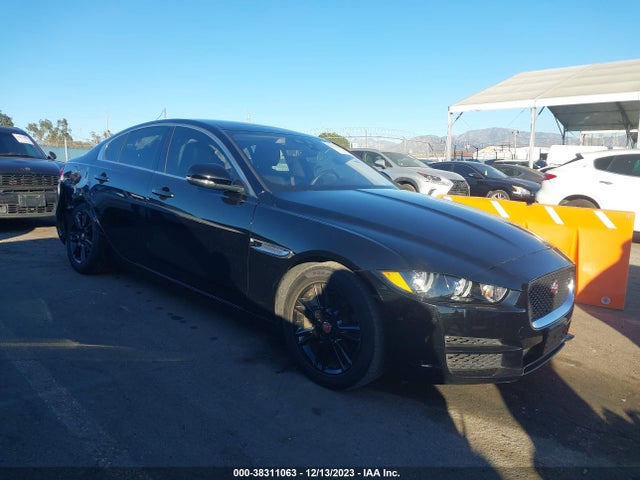 2019 JAGUAR XE SAJAD4FX6KCP44709 Photo 0
