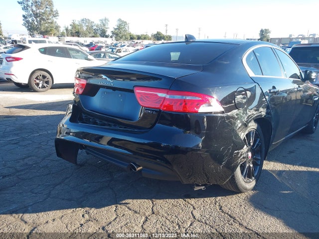 2019 JAGUAR XE SAJAD4FX6KCP44709 Photo 5