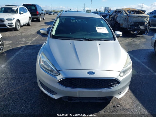 Ford FOCUS SE 2016 1FADP3K24GL283269 Image 13