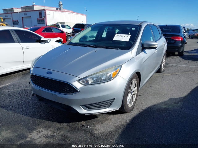 Ford FOCUS SE 2016 1FADP3K24GL283269 Image 2