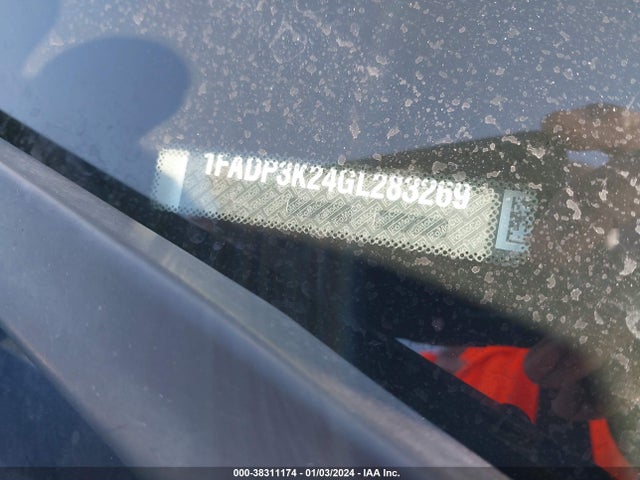Ford FOCUS SE 2016 1FADP3K24GL283269 Image 9