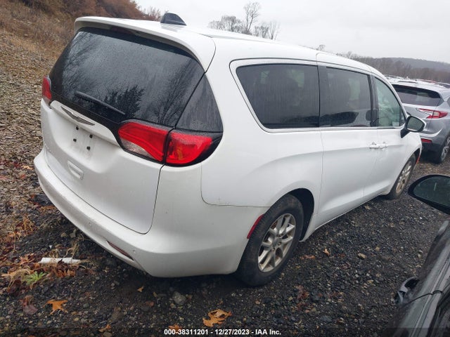 2C4RC1CG6NR103353 Chrysler Voyager Lx